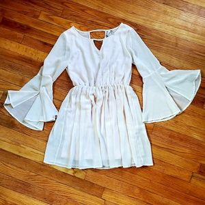 Women's Bell Sleeve Boho Style Tunic